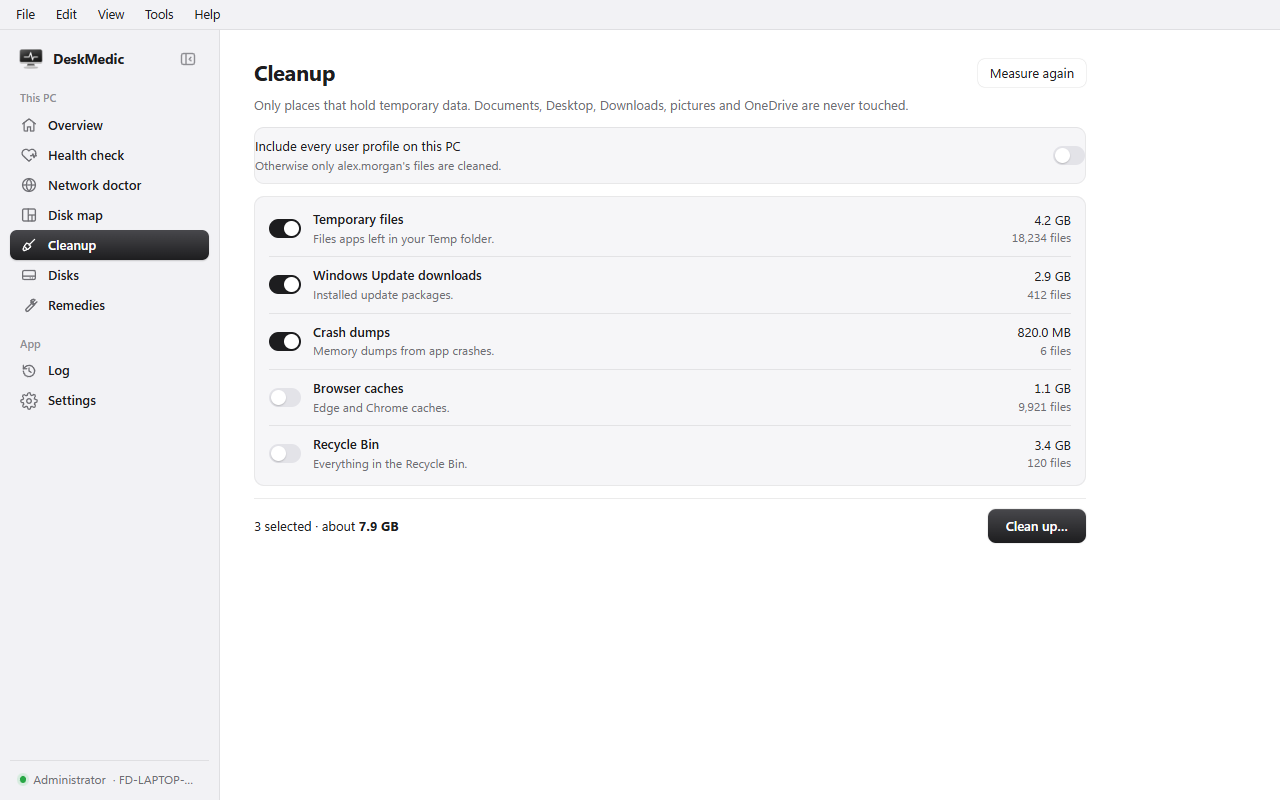 DeskMedic's Cleanup page listing temporary files, update downloads, crash dumps and browser caches with sizes.